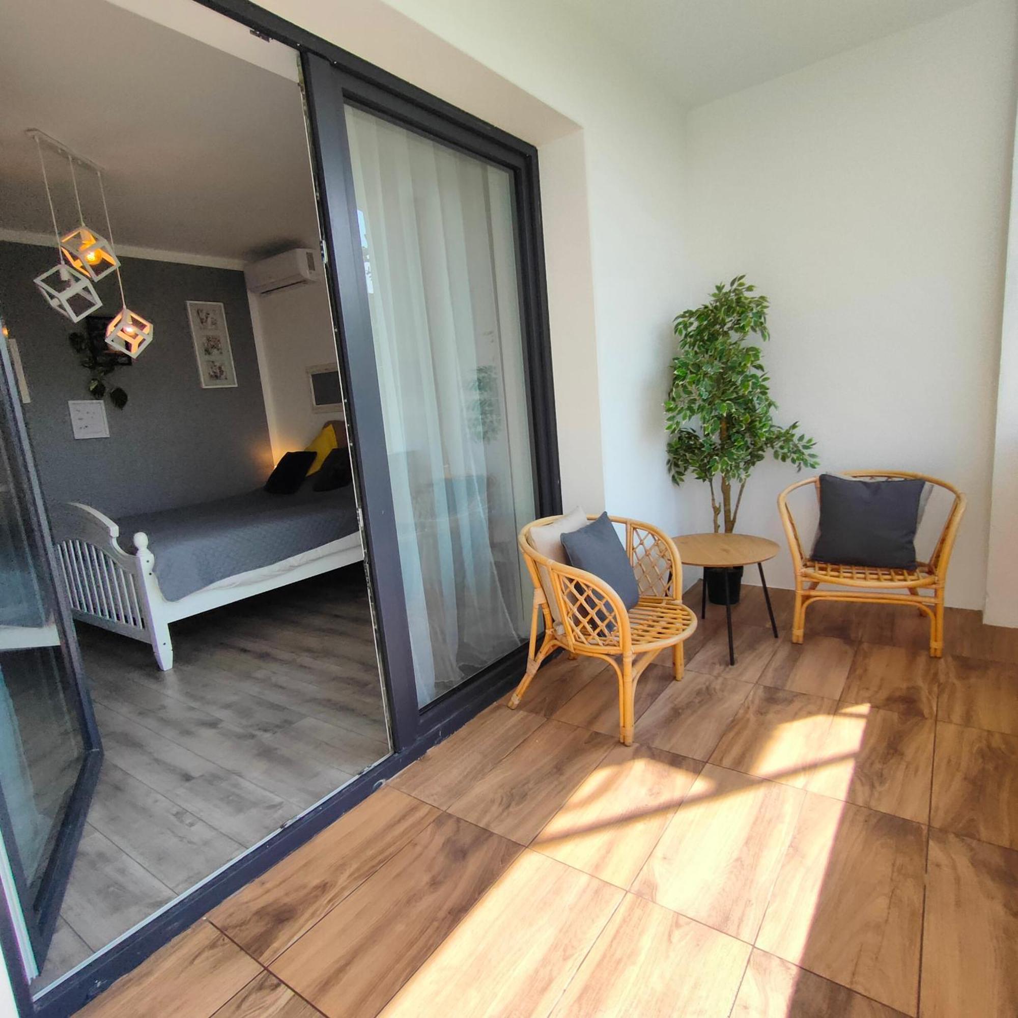 Dom Na Gorce - Apartamenty W Beskidach Gorki Wielkie Zimmer foto